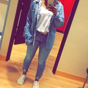 Meet your Posher, Malika